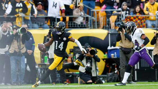 Steelers' George Pickens Had No Idea Rookie Joey Porter Jr. Had An Interception Sunday (Steelers News)